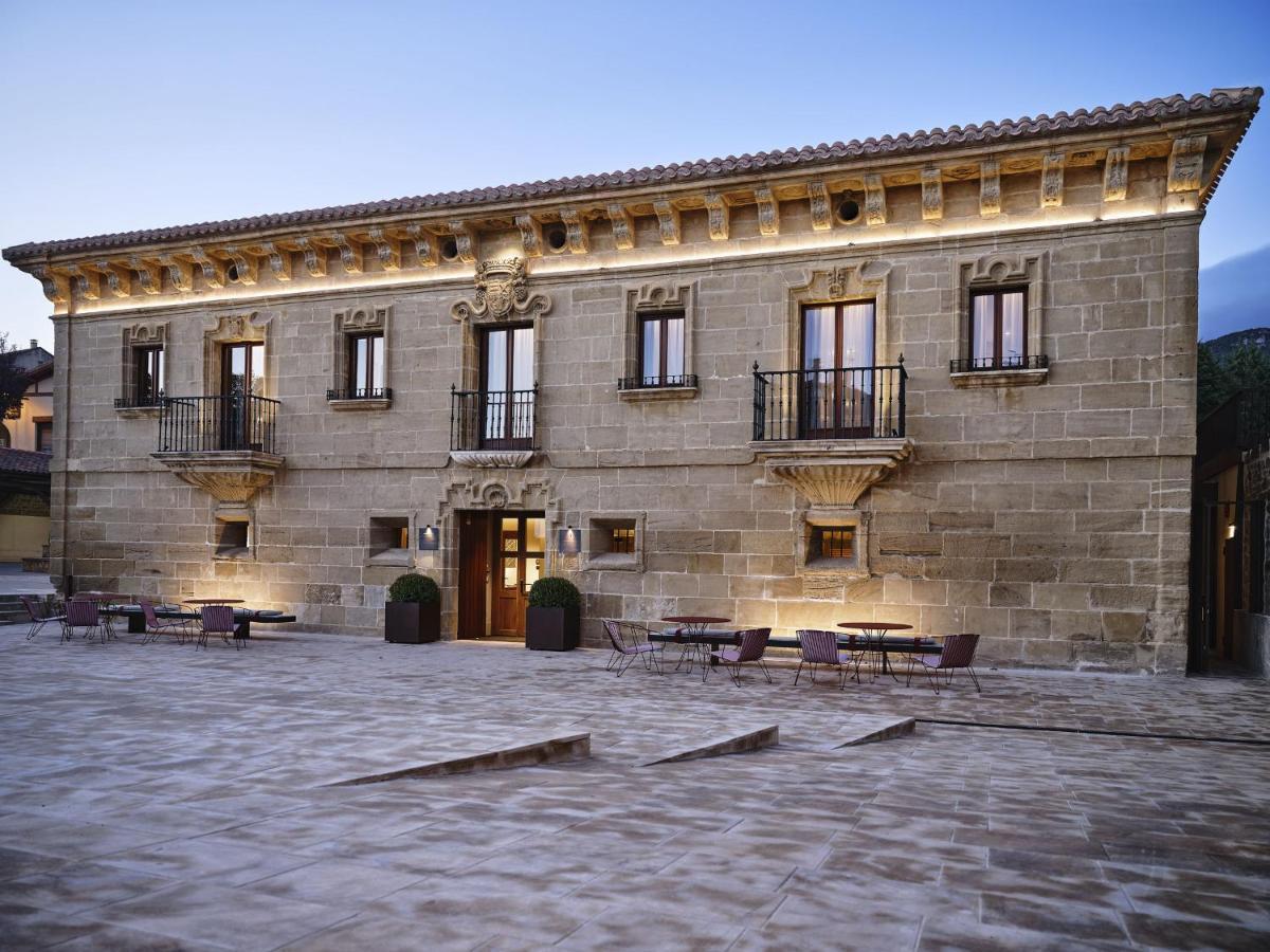 Palacio De Samaniego Exterior photo